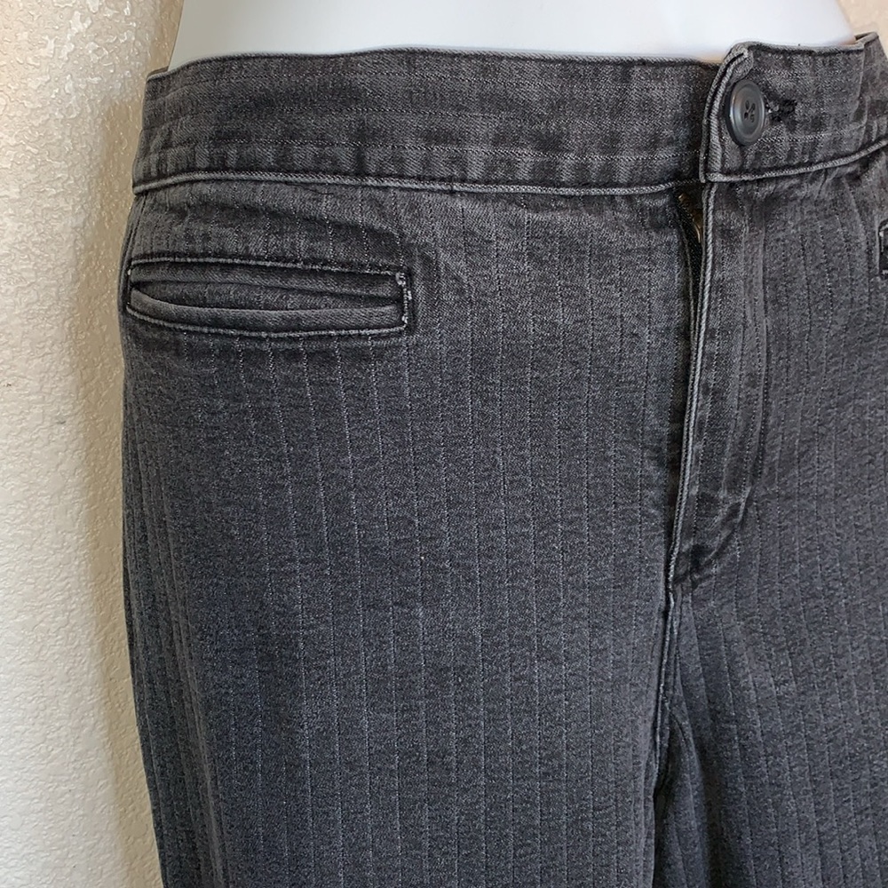 LAUREN JEANS CO Ralph Lauren jeans, grey, edgy stripe texture, high rise. 14P - Picture 6 of 17